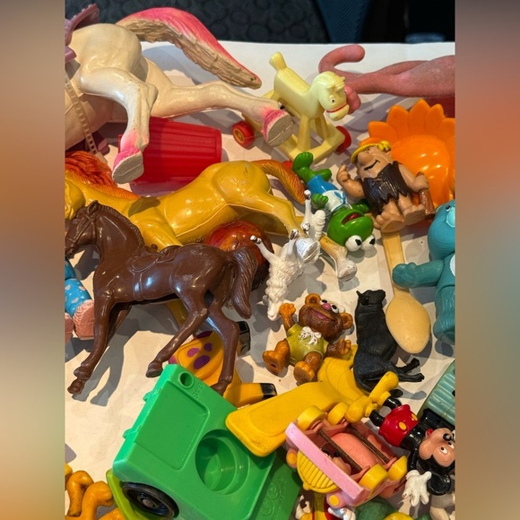 Assorted vintage Kids Toys - Picture 2 of 16